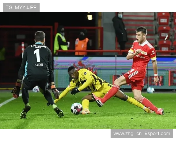 意甲那不勒斯边路速度撕裂对方后防:攻势如潮,战术之美 意甲那不勒斯边路速度撕裂对方后防:攻势如潮,战术之美